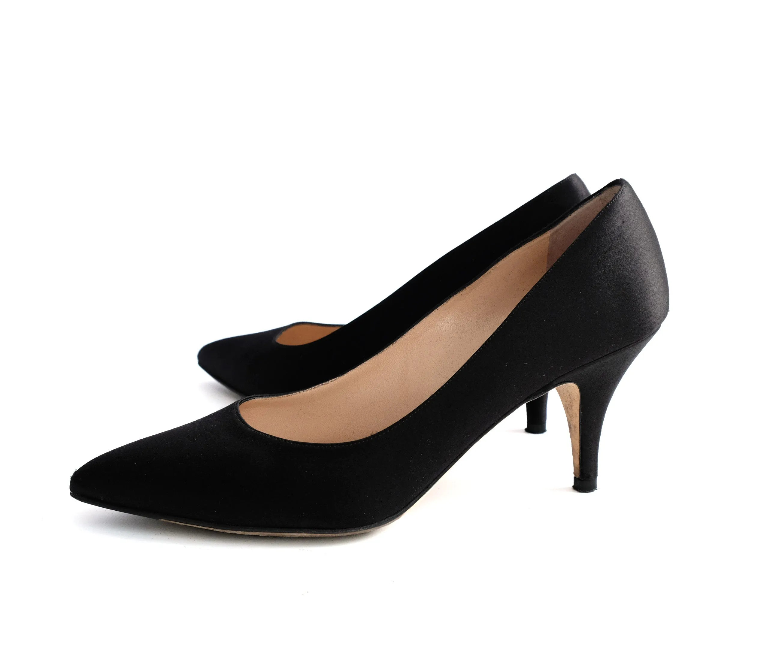 Bally Court Shoes in Black Satin, EU36