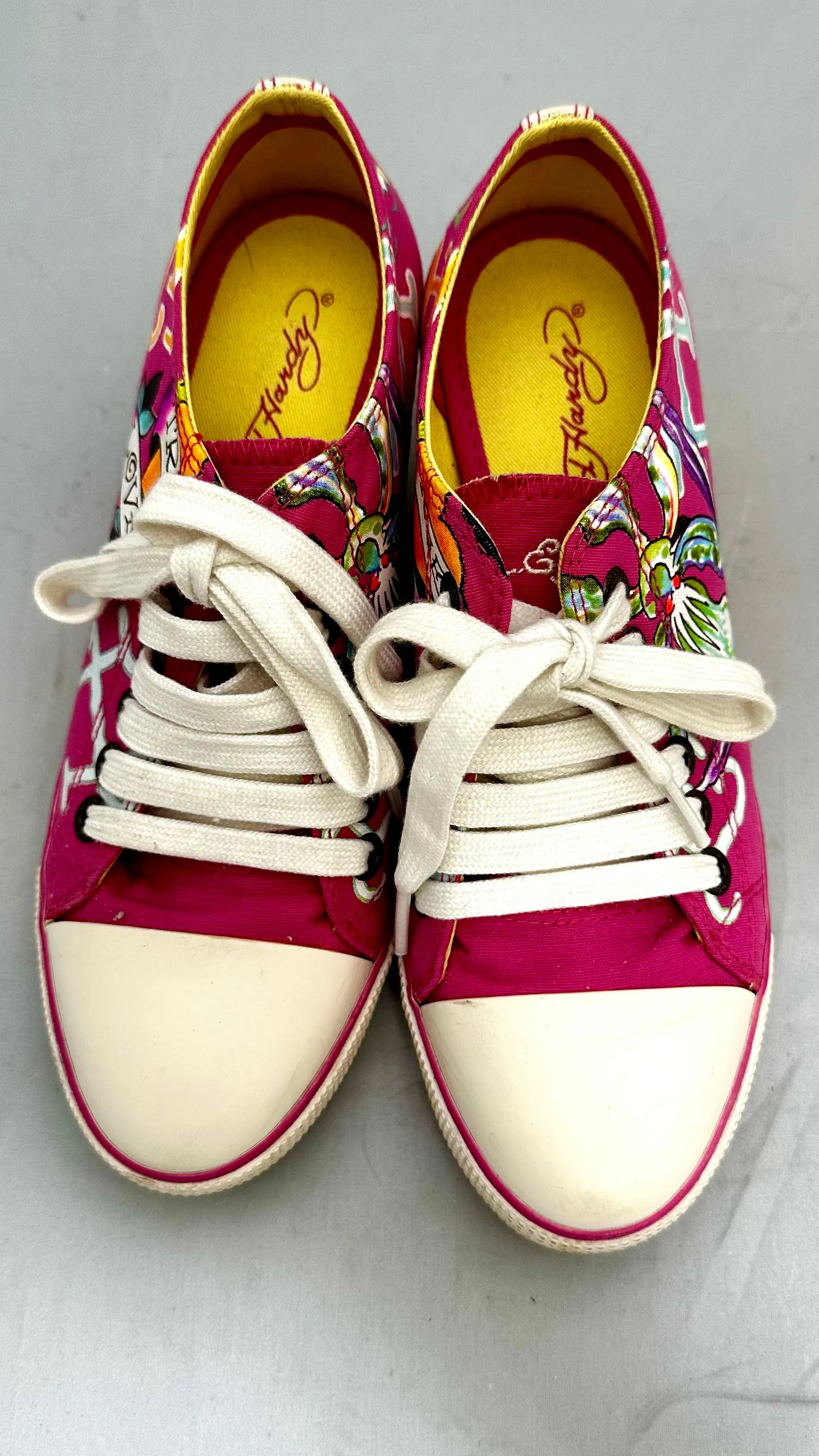 ED HARDY DESIGNS Tennis Shoes size 6 (PREOWNED)