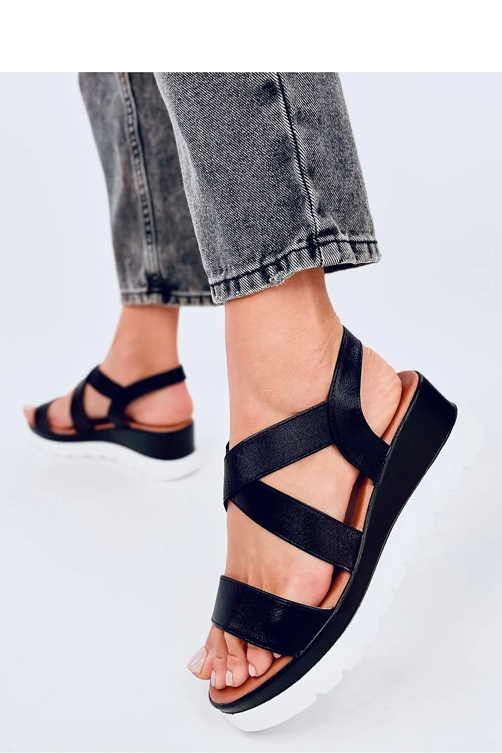 Fashion-Forward Comfortable & Chic Heel Sandals