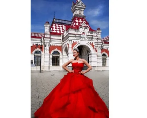 G230, Red Tub Top Ball Gown, Size (XS-30 to XL-40)