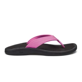 OluKai Womans 'Ohana Sandals-Dragon Fruit/Black